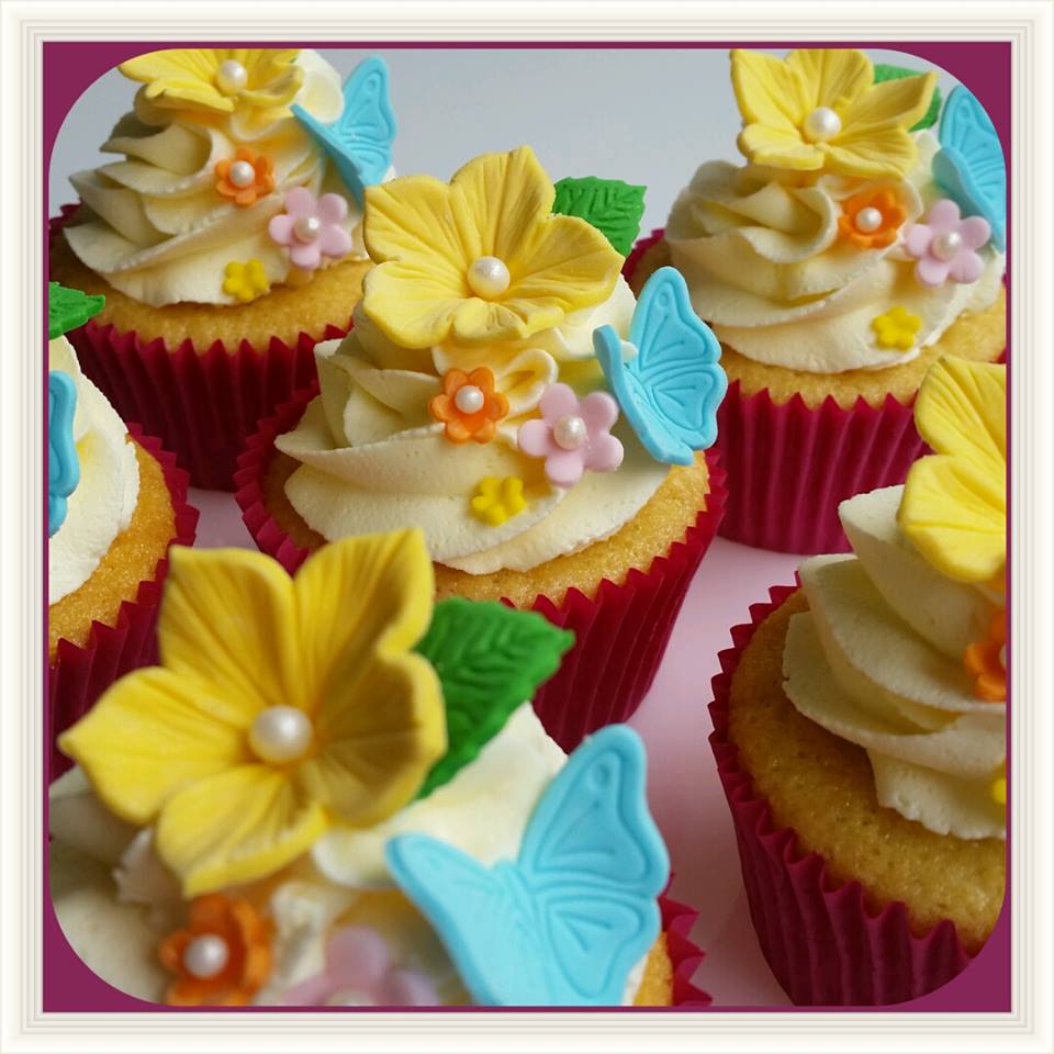 Easter cupcakes by Maree Kahlenberg - Buttercup Cakery