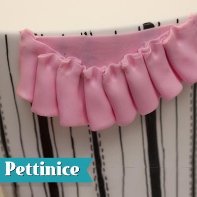 Keep lifting each pleat with your brush end.