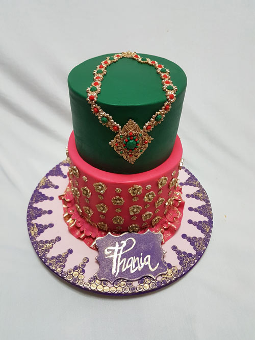 Bollywood fashion cake by Najat Ahmad