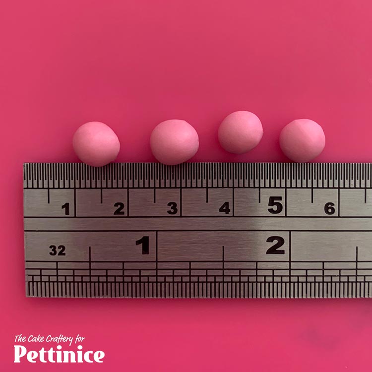 Make 4 small balls with the darkest of your 3 pinks - about 7mm.