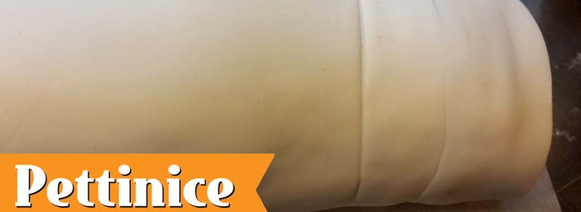 Give it some wrinkles to make it look like gathering where it's been stitched.