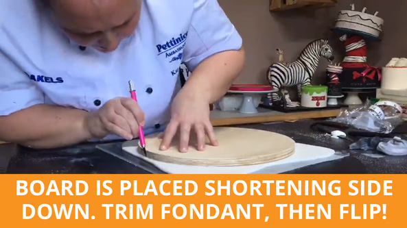 Trim away the excess fondant.