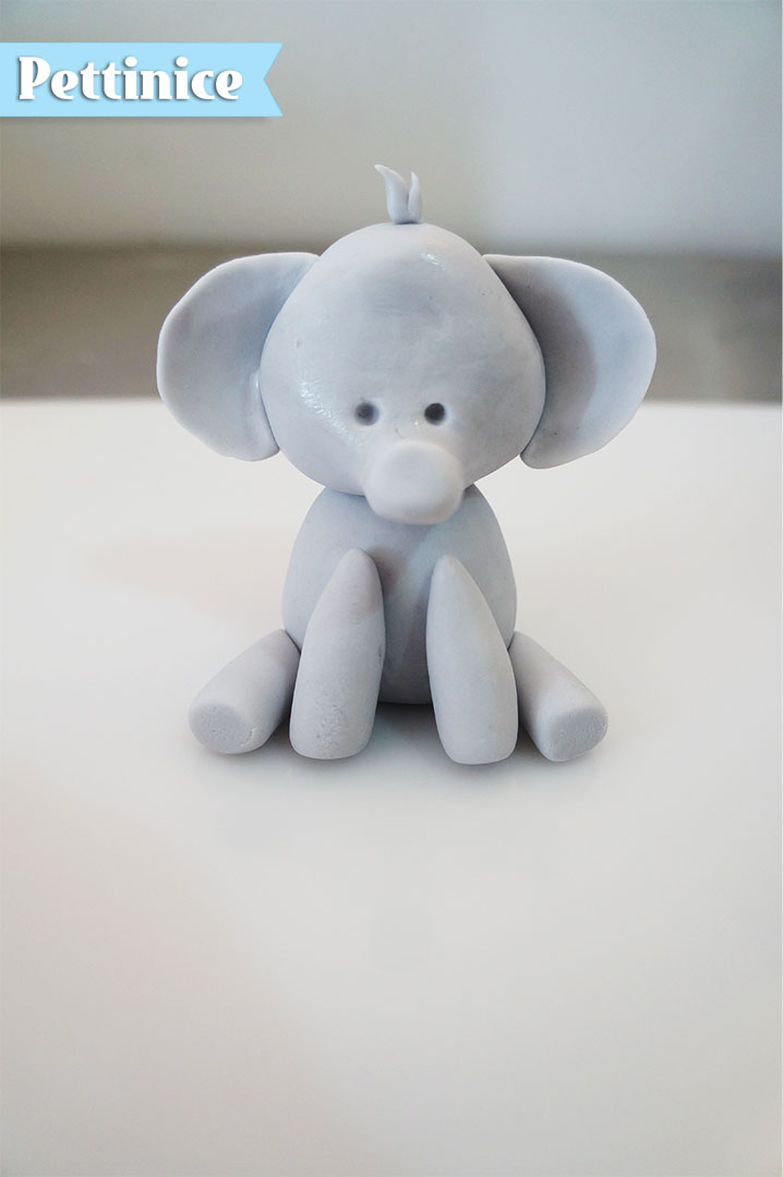 Cute elephant cake topper. Clay elephant figure with balloon. Elephant baby  shower and nursery decor. Baby keepsake by Yimcrafts | Catch My Party